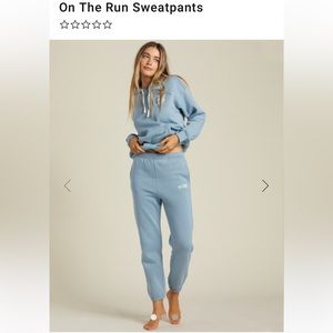 Billabong On The Run Sweatpants & Brighter Day Pullover Hoodie Matching Set